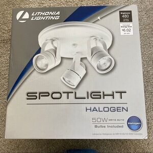 Lithonia Lighting Spotlight Halogen 50W 3 Bulbs Included 480 Lumens Per Bulb new
